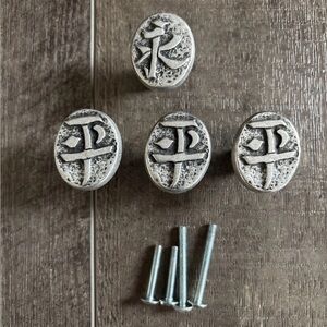 4 Carpe Diem knob 907-9 & 906-9 Feng Shui Chinese Oval Knob